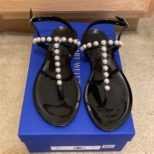 Beautiful pearl sandal. Stuart Weitzman sandals